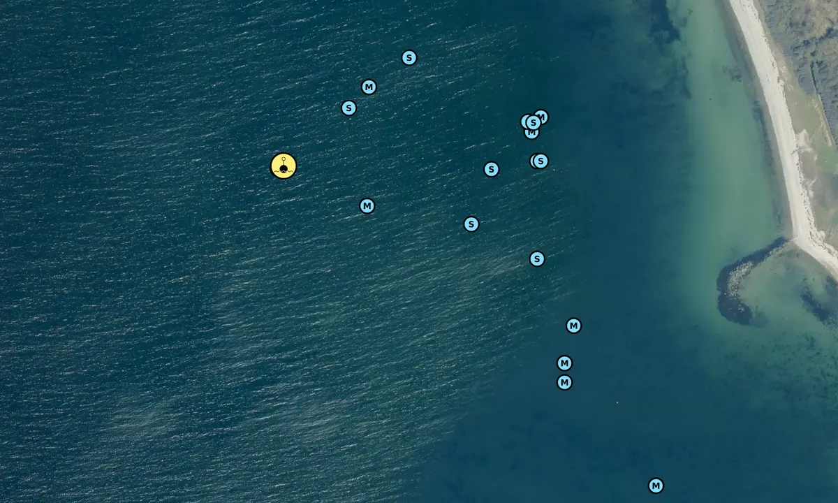 Satelite image of Æbelø W