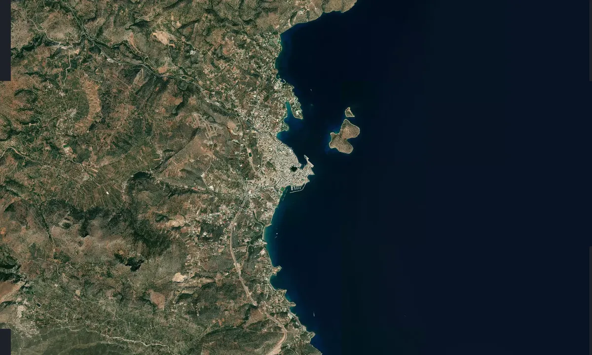 Flyfoto av Aghios Nikolaos Marina