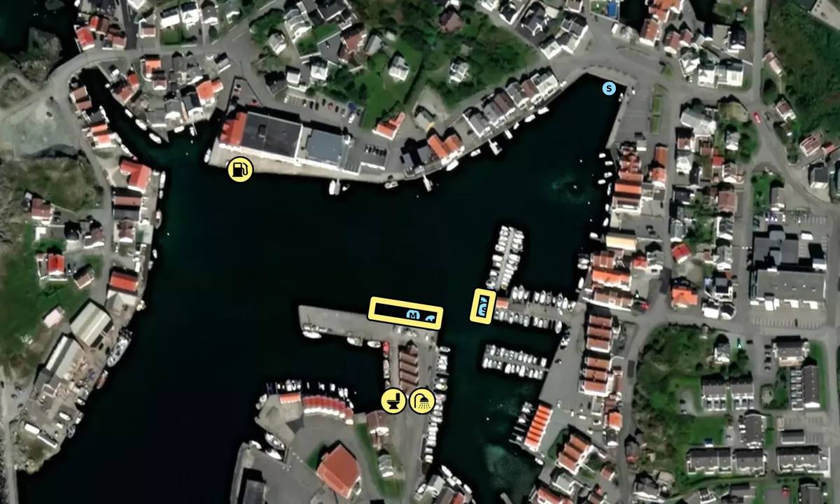 Satelite image of Åkrehamn