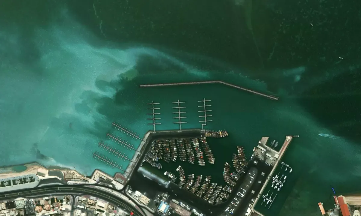 Flyfoto av Al Khor Fishing Dock