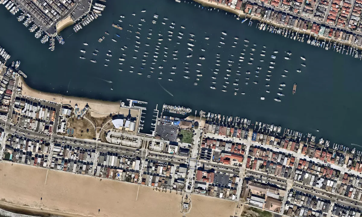 Flyfoto av American Legion Yacht Club - Huntington Beach