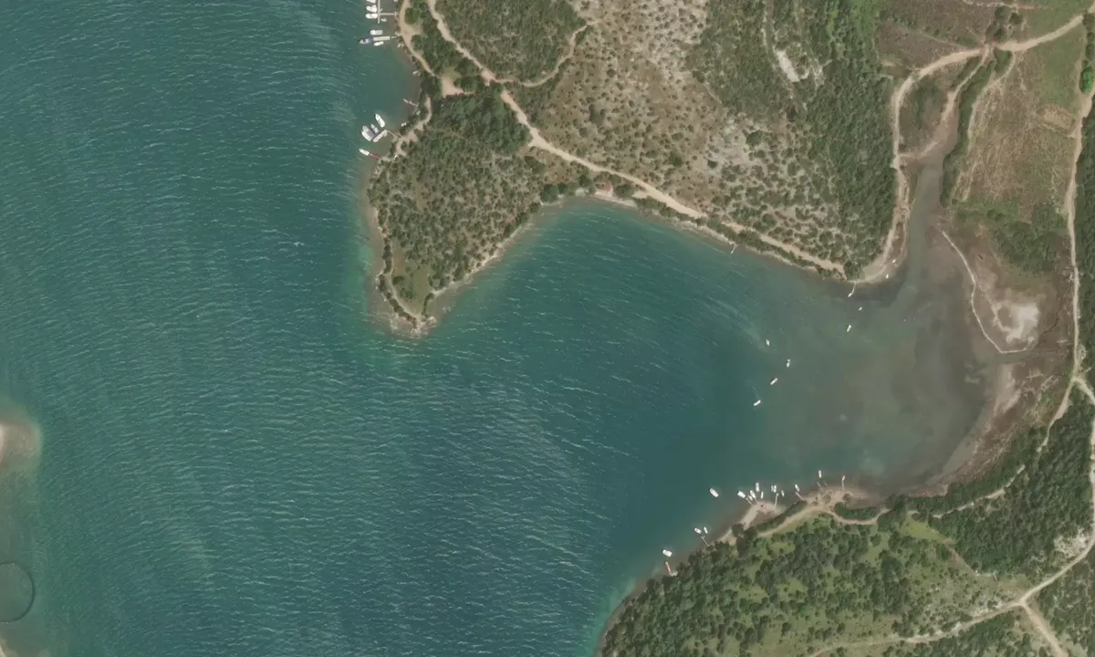Flyfoto av Anatolia Three