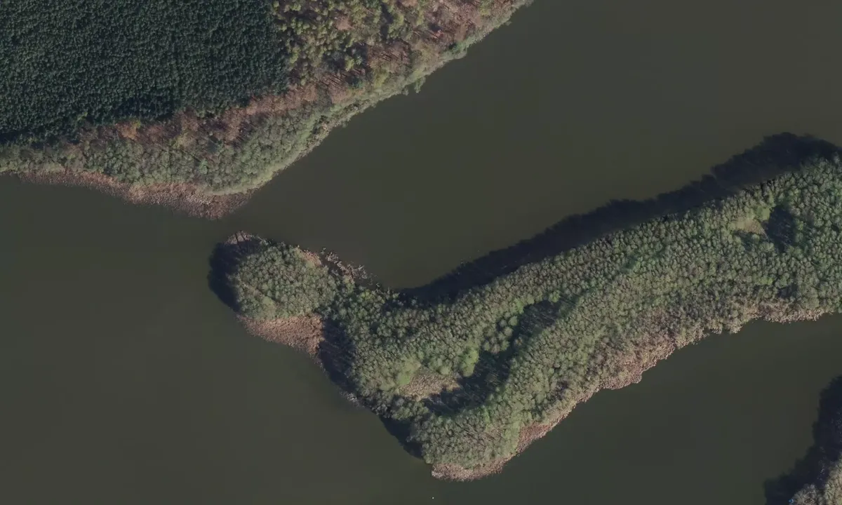 Satelite image of Ankerplatz Insel Raatz