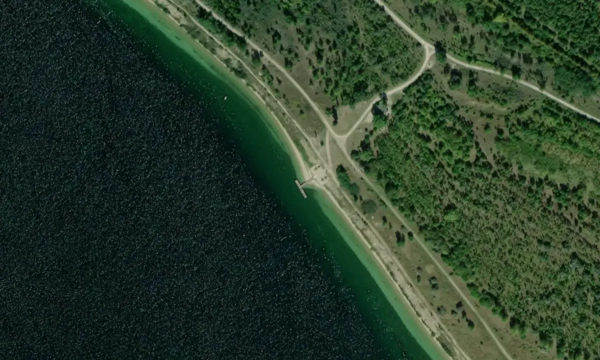 Satelite image of Anleger zur Wetterschutzhütte