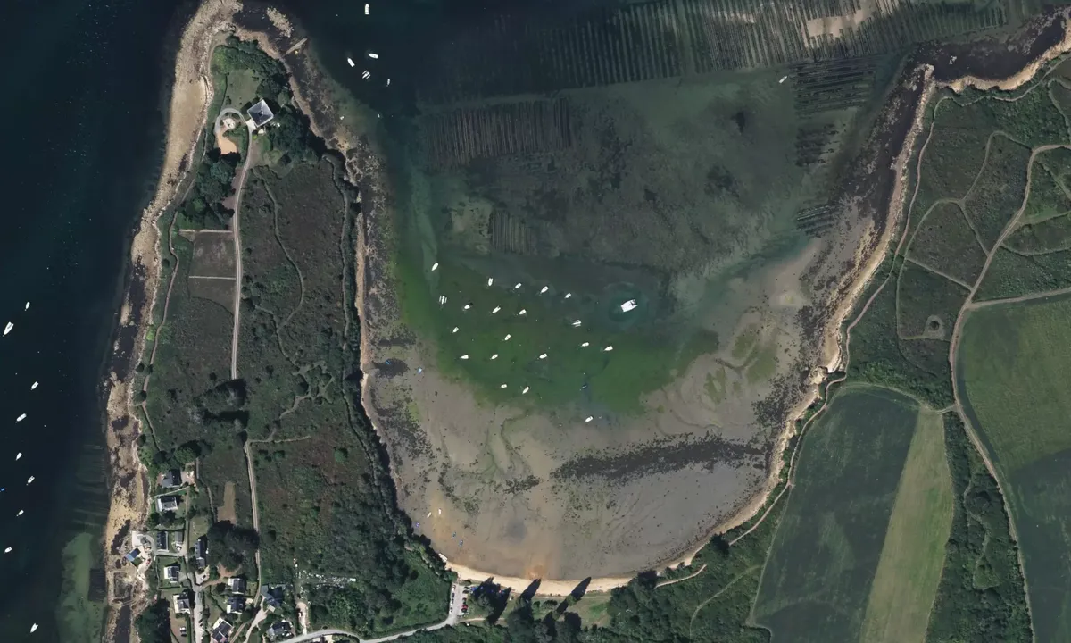 Flyfoto av Anse des Trois-Fontaines