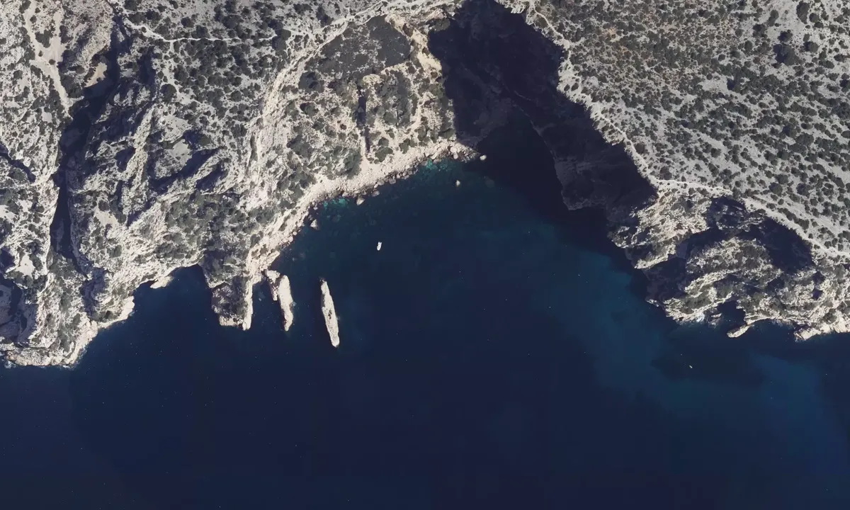 Satelite image of Anse Devenson