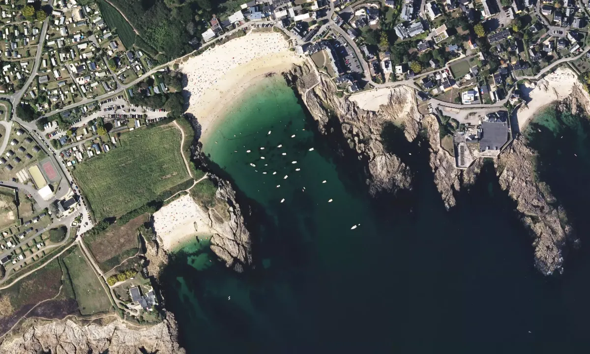 Flyfoto av Anse du Pérello