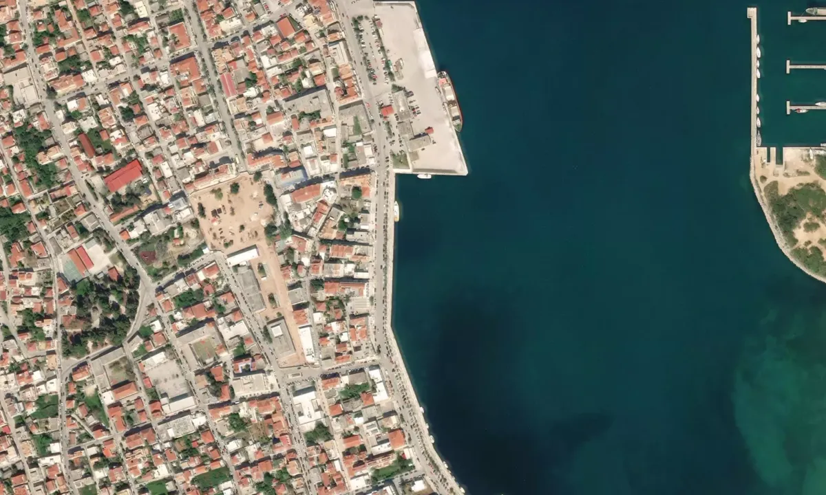 Flyfoto av Argostoli Town Quay