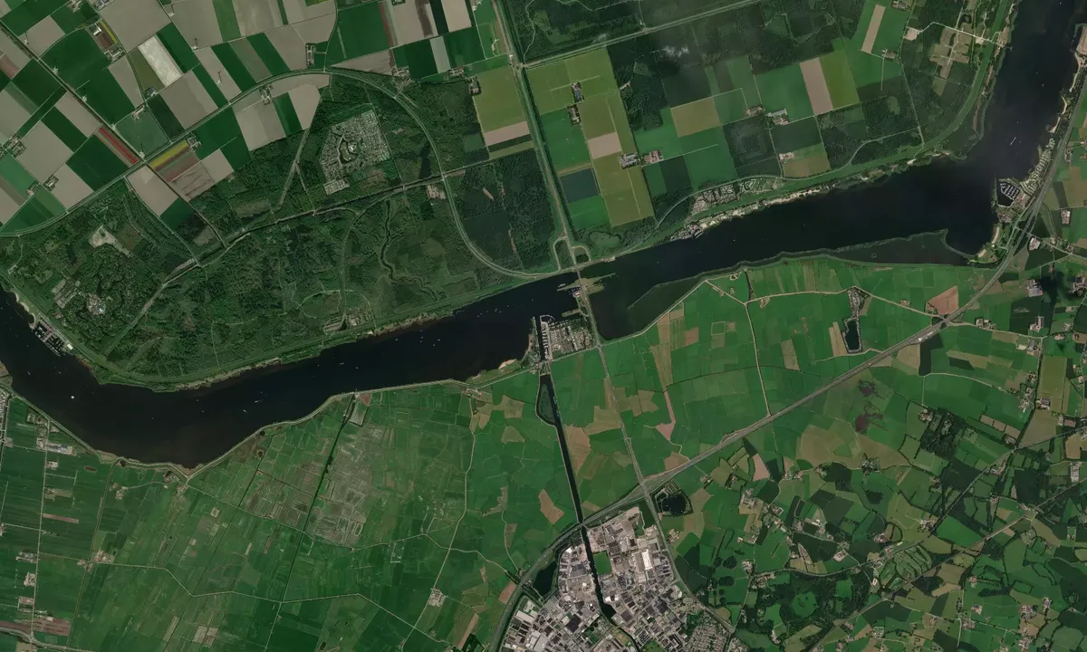 Flyfoto av Arkersluis