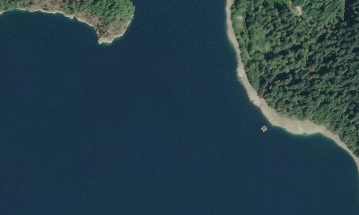 Flyfoto av Attwood Bay