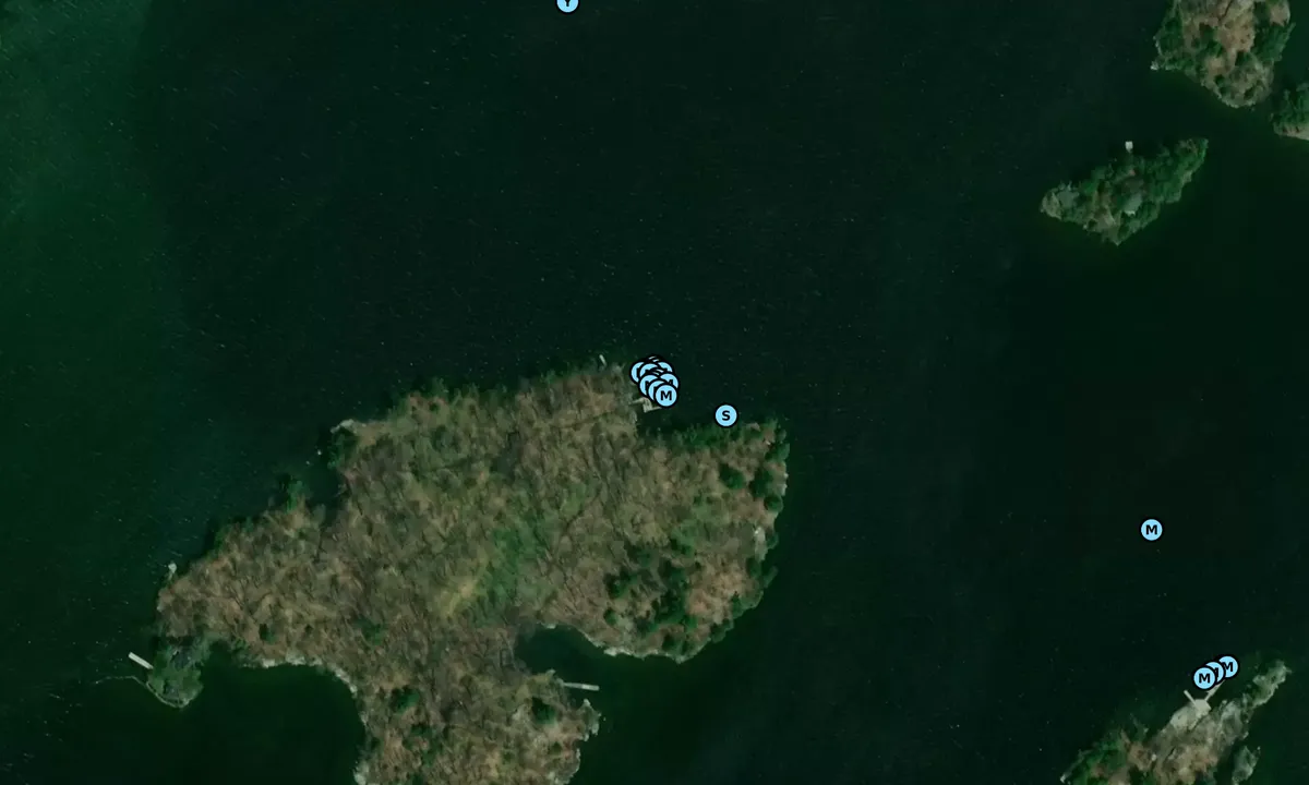 Satelite image of Aubrey Island North (Parks Canada)