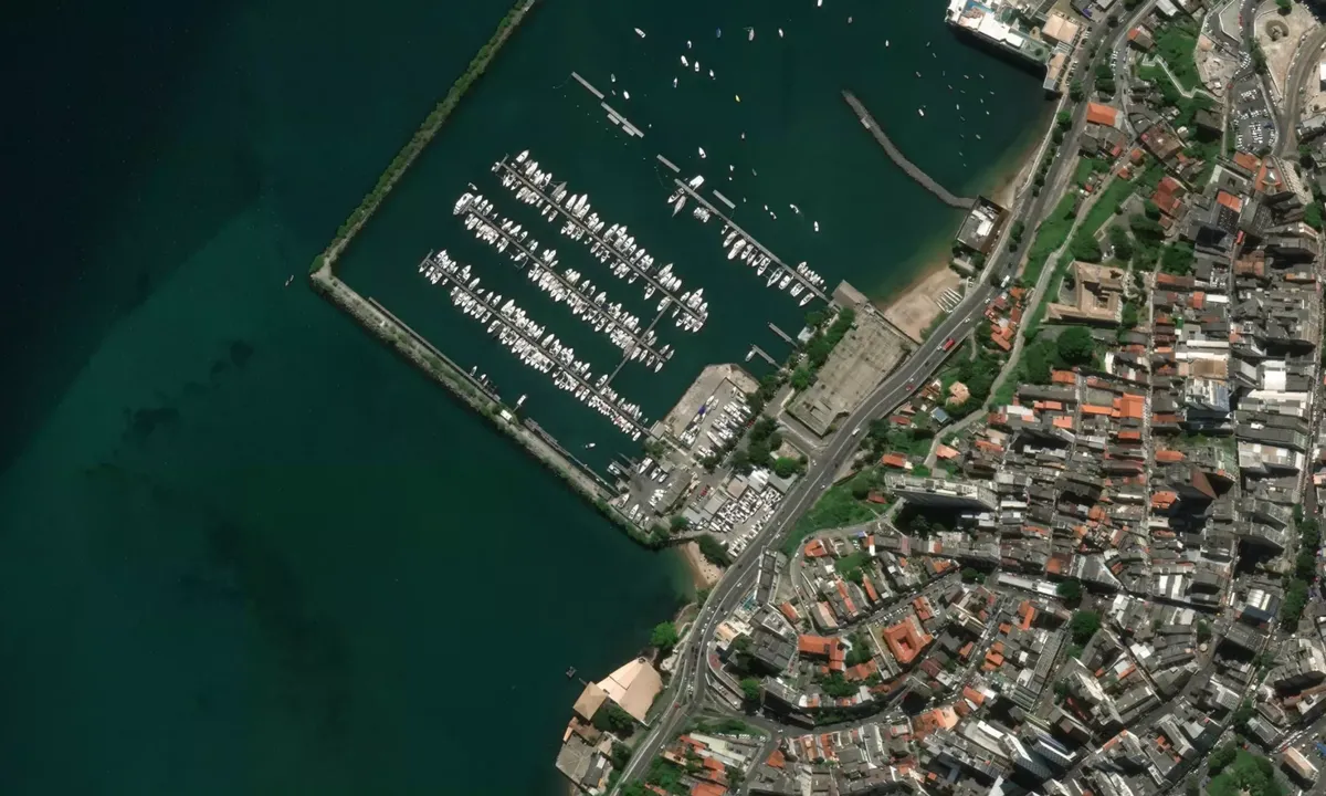 Flyfoto av Bahia Marina  1