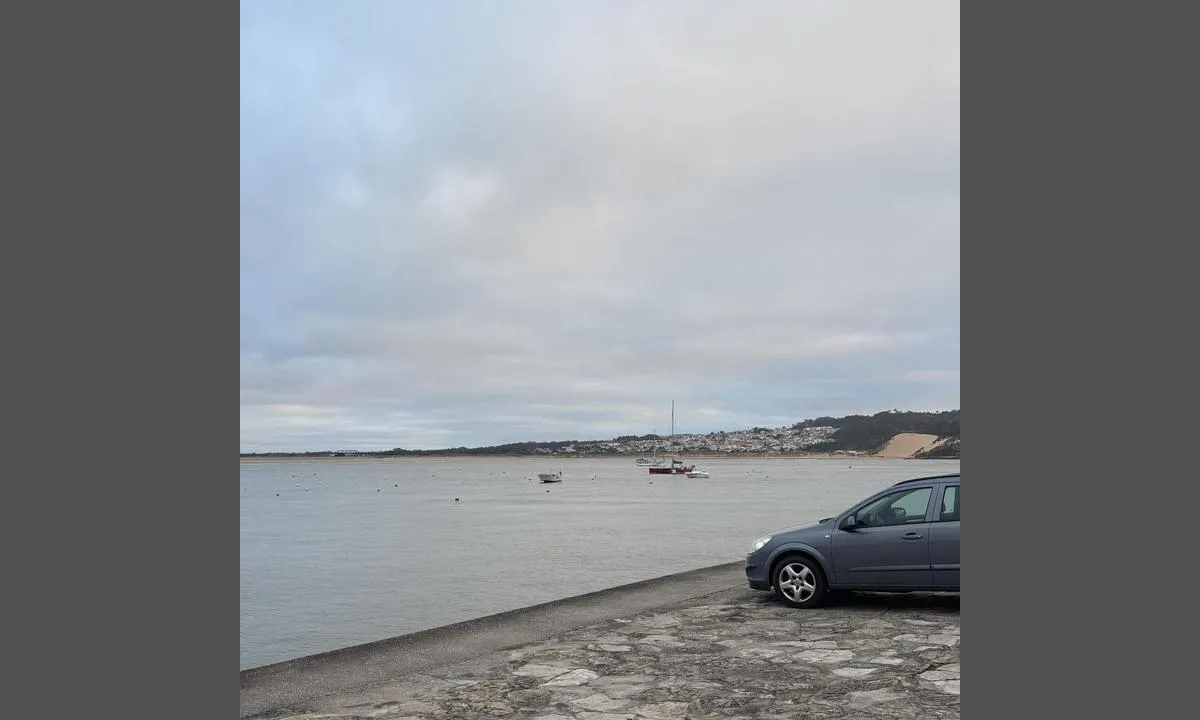 Baia de São Martinho do Porto