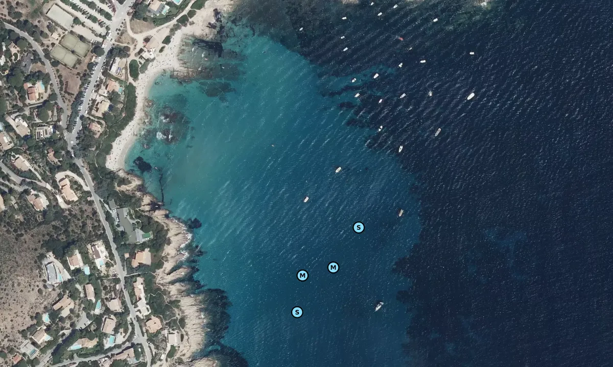 Satelite image of Baie de Bon-Porté - Pointe du Canadel