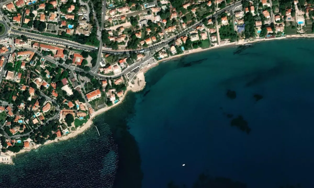 Flyfoto av Baie de la Vierge
