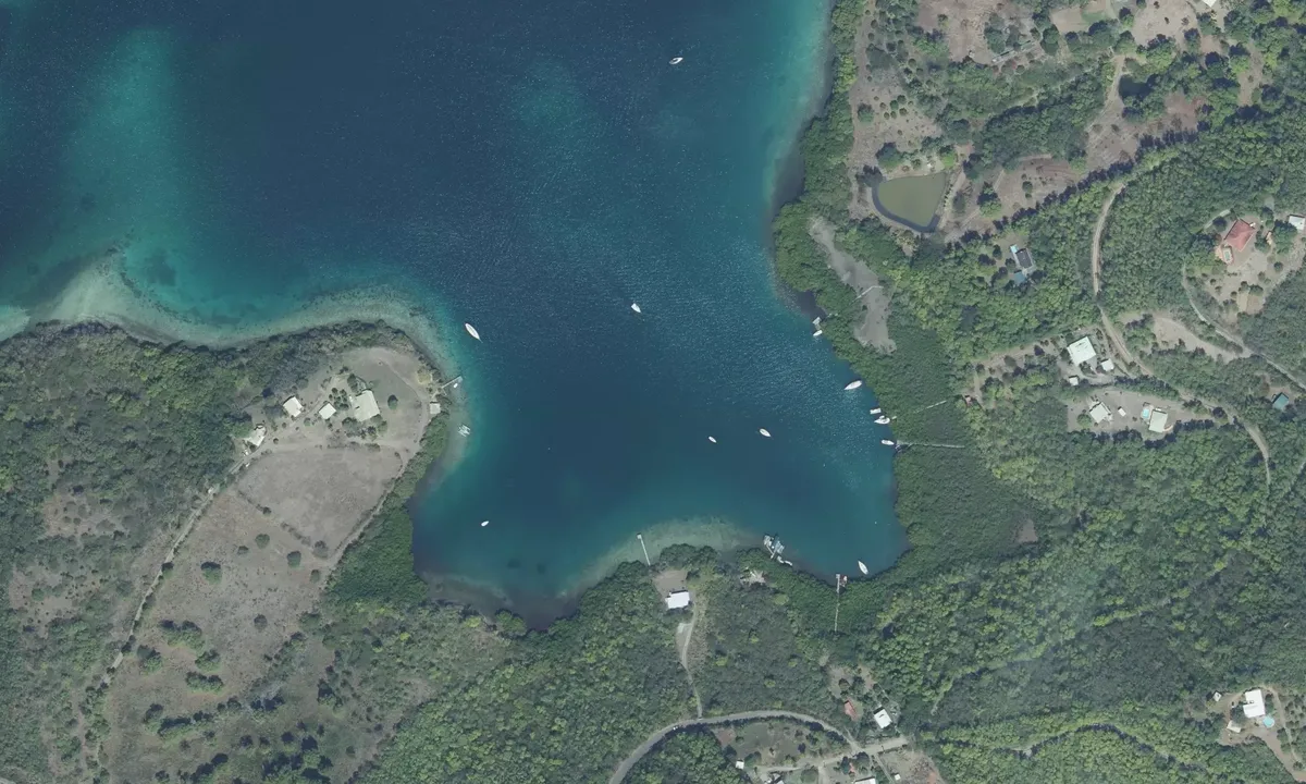 Satelite image of Baie de Saint Pée