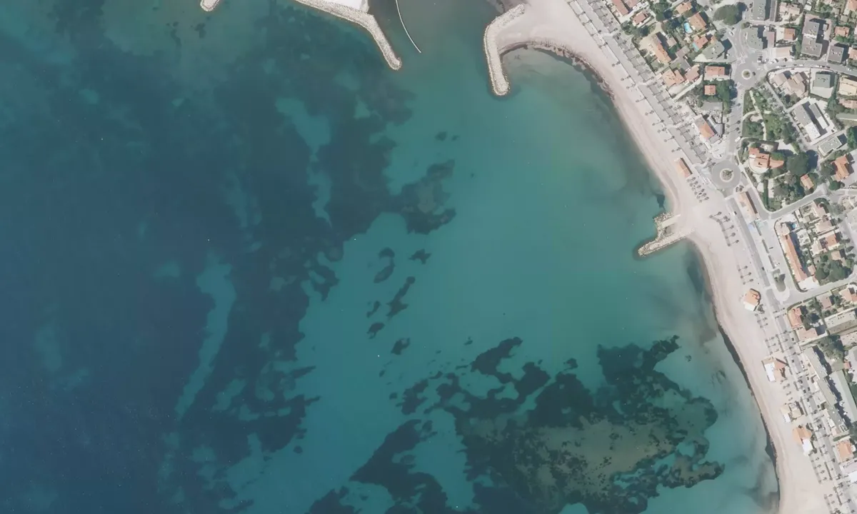 Flyfoto av Baie de Sanary