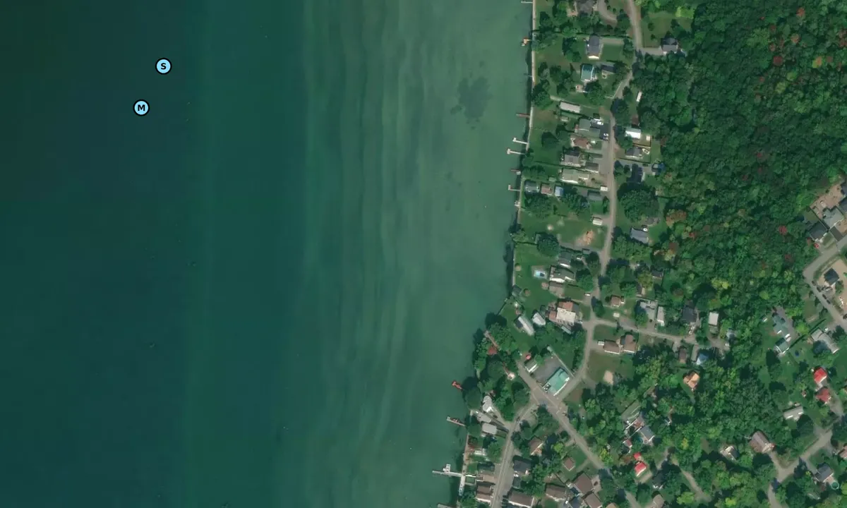 Satelite image of Baie des Brises