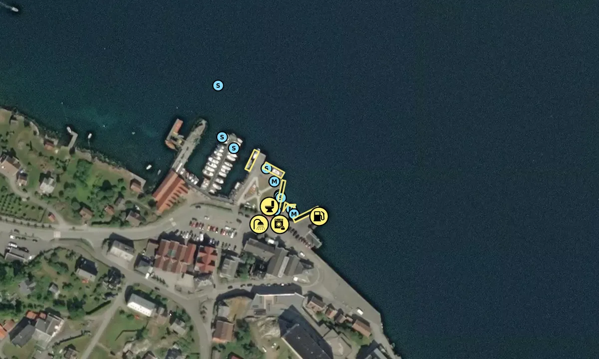 Satelite image of Balestrand gjestehavn