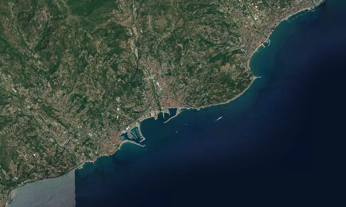 Flyfoto av Banchina di Oneglia