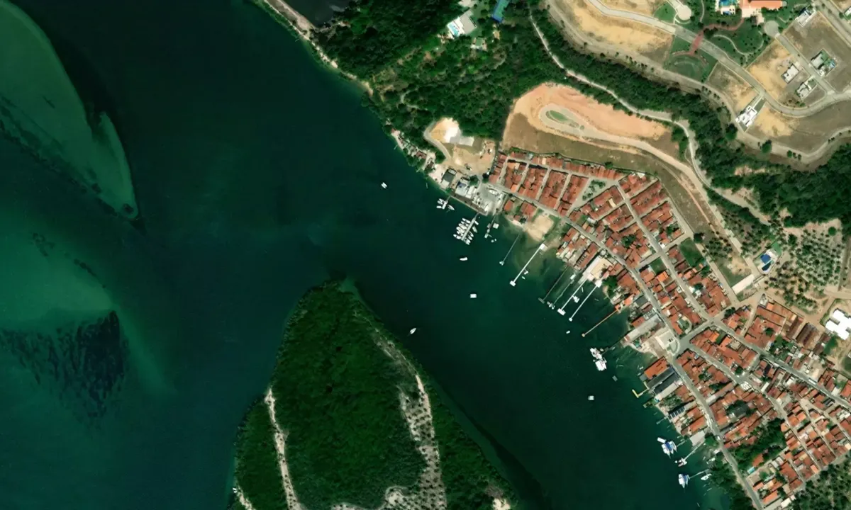 Flyfoto av Barra de Sao Miguel