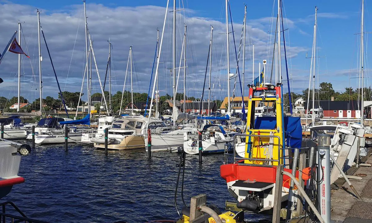 Barsebäckshamn: {"base": "se", "no": "Barseb\u00e4ckshavn", "se": "Barseb\u00e4ckshamn", "en": "Barseb\u00e4ckshamn", "da": "Barseb\u00e4ckshamn"}
