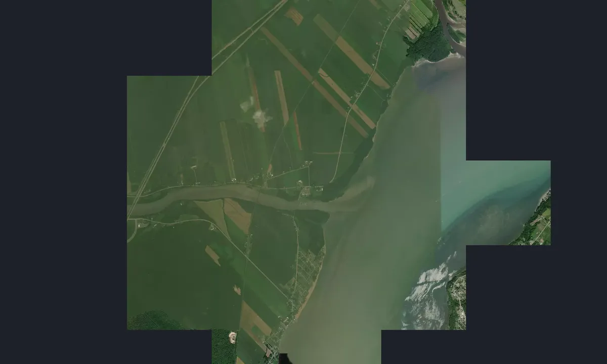Flyfoto av Batiscan Marina