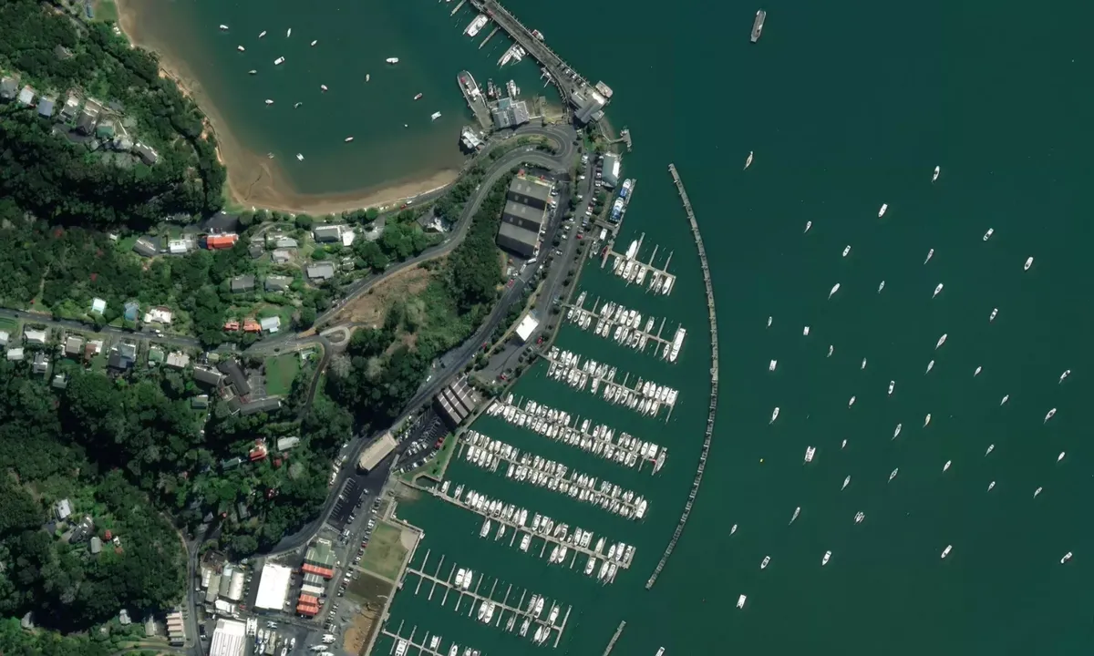 Flyfoto av Bay of Islands Marina