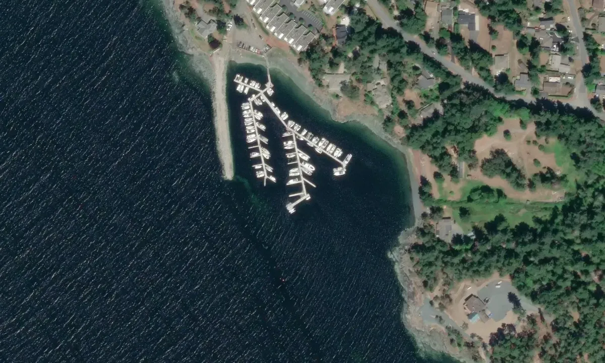Flyfoto av Beachcomber Marina