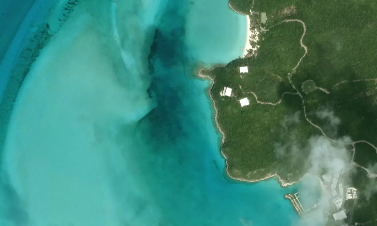Flyfoto av Bells Cay
