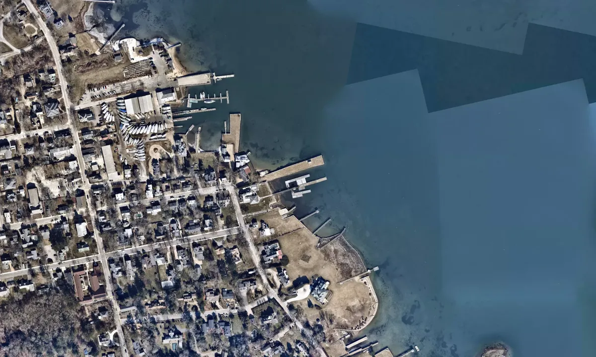 Flyfoto av Beverly Yacht Club