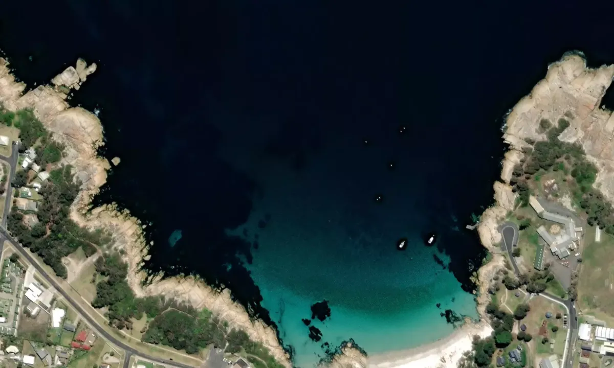 Flyfoto av Bicheno bay