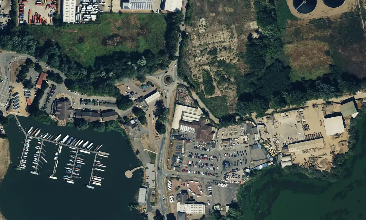 Satelite image of Billing Aquadrome