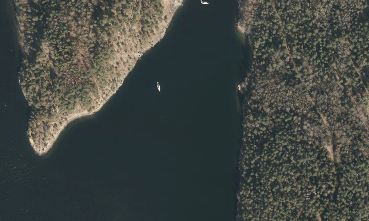 Flyfoto av Bjørnebukta - Håøya