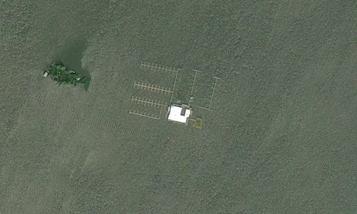 Satelite image of Blarney Island