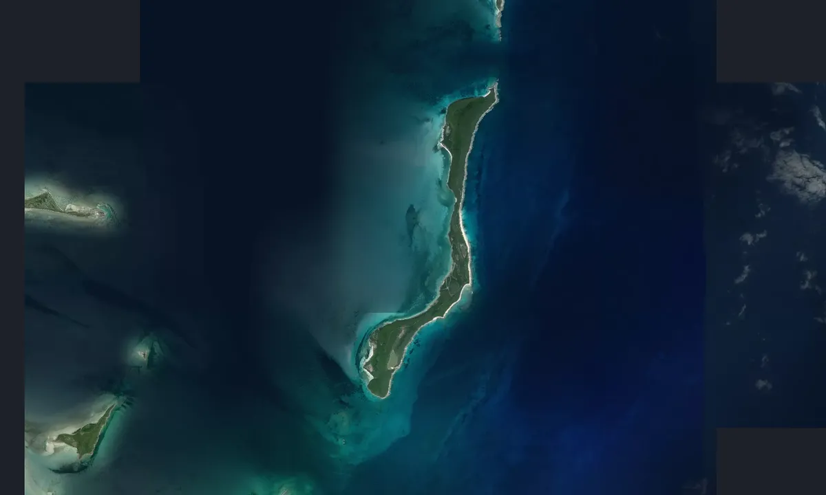 Flyfoto av Bonds Cay 1