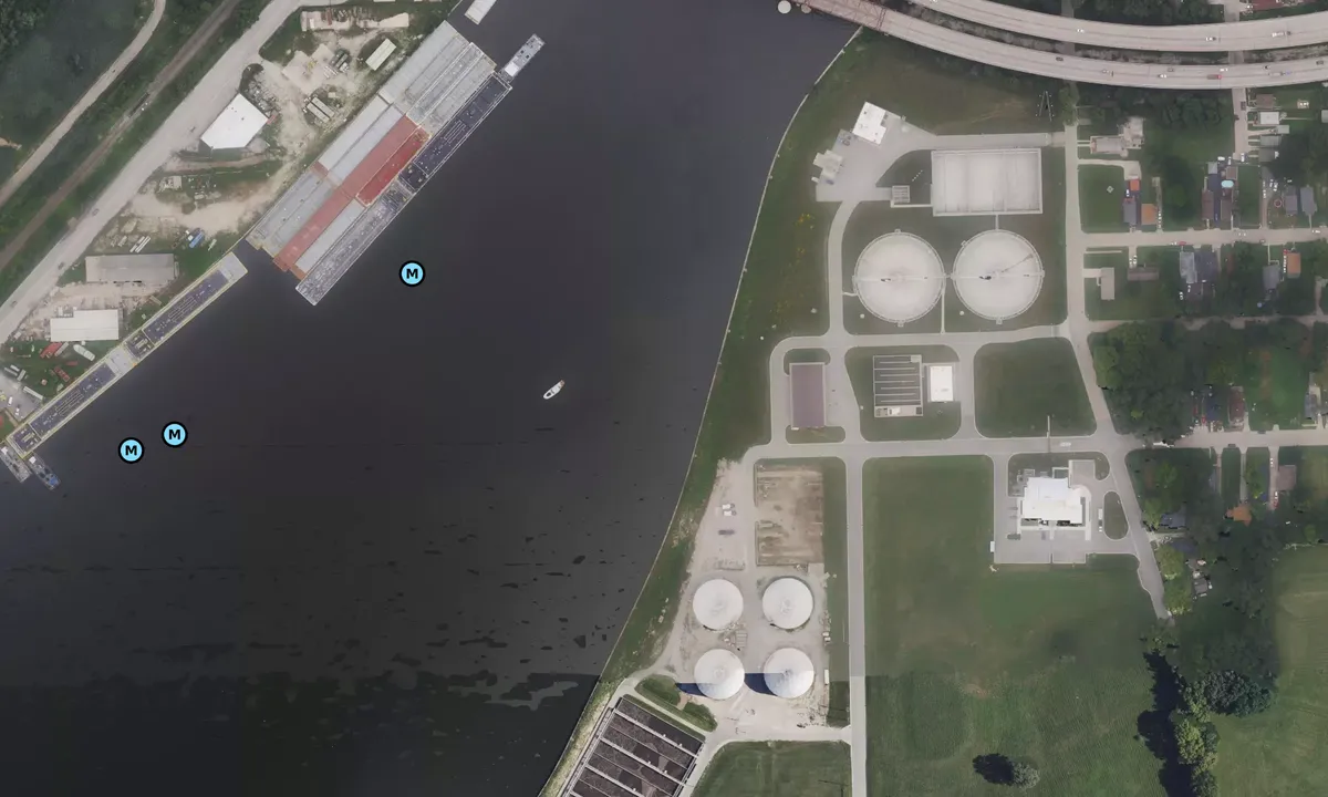 Satelite image of Brandon Road Lock