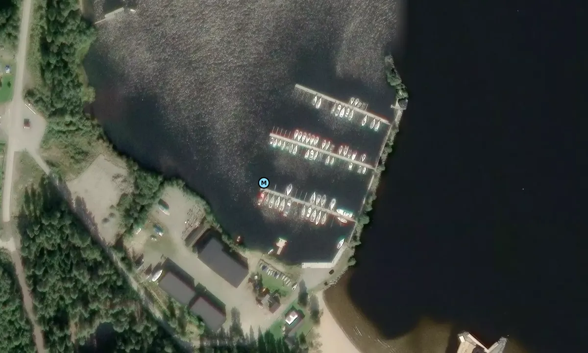 Satelite image of Bredvik
