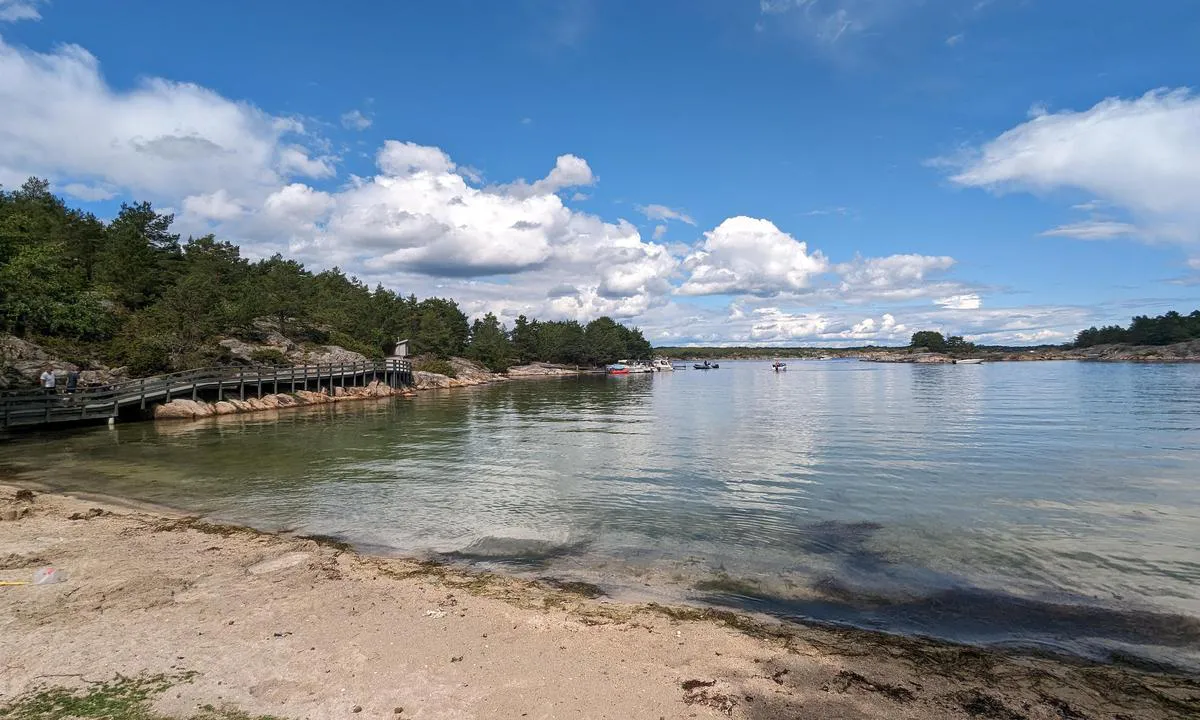 Breibukt: Strand i Myggbukta (den større på vestsiden)