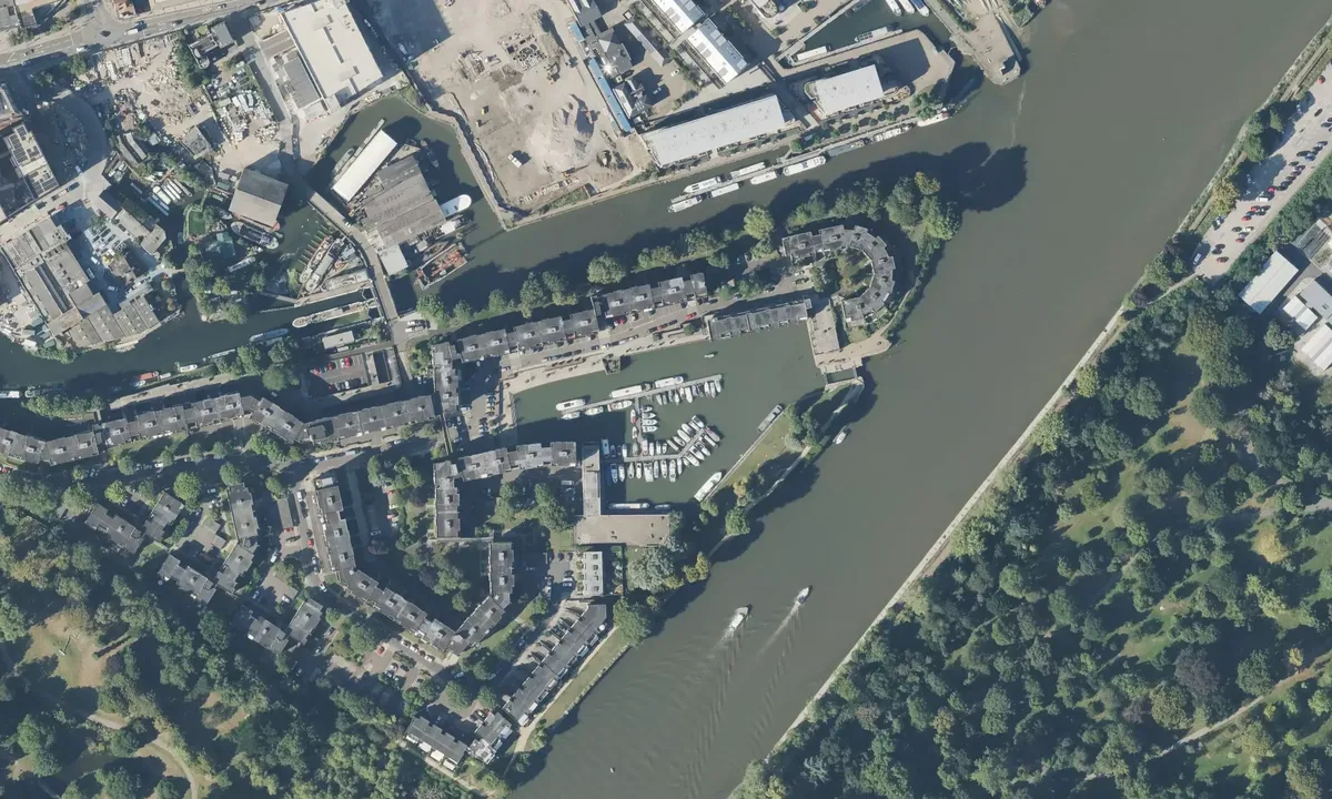 Satelite image of Brentford Dock Marina - Greater London
