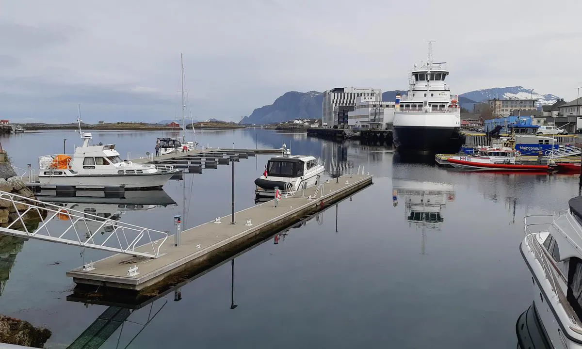 Brønnøysund Gjestehavn: Fin og ryddig havn.