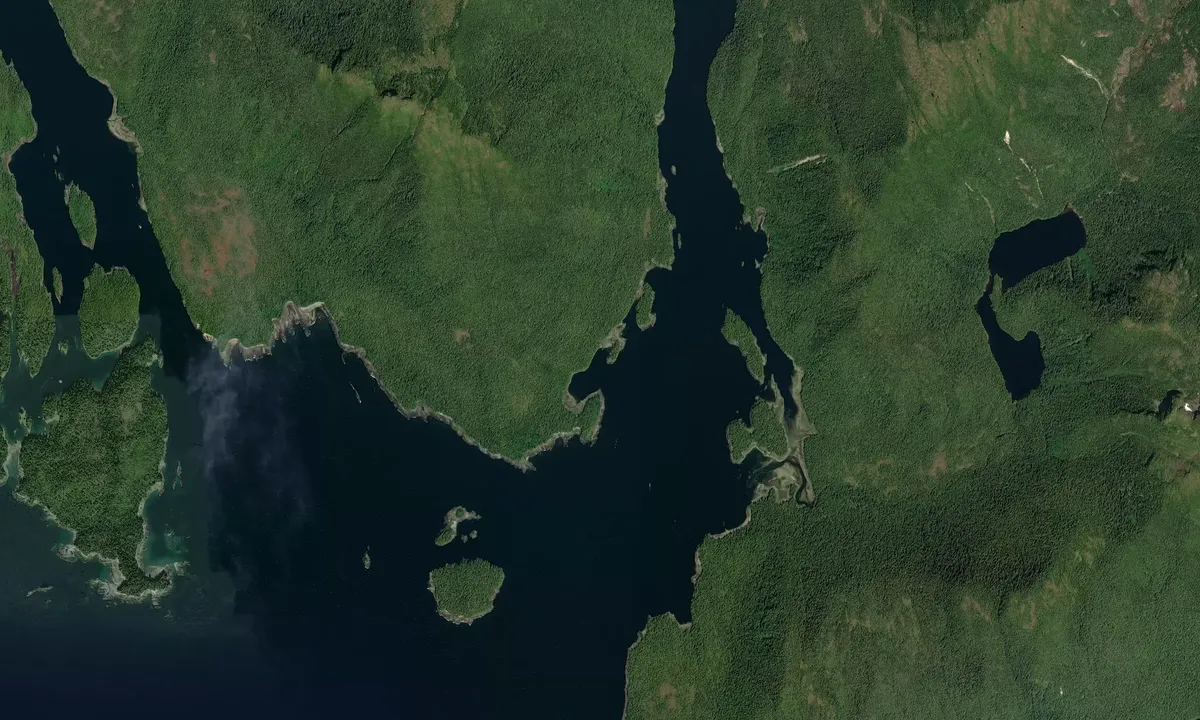 Flyfoto av Burnett Inlet
