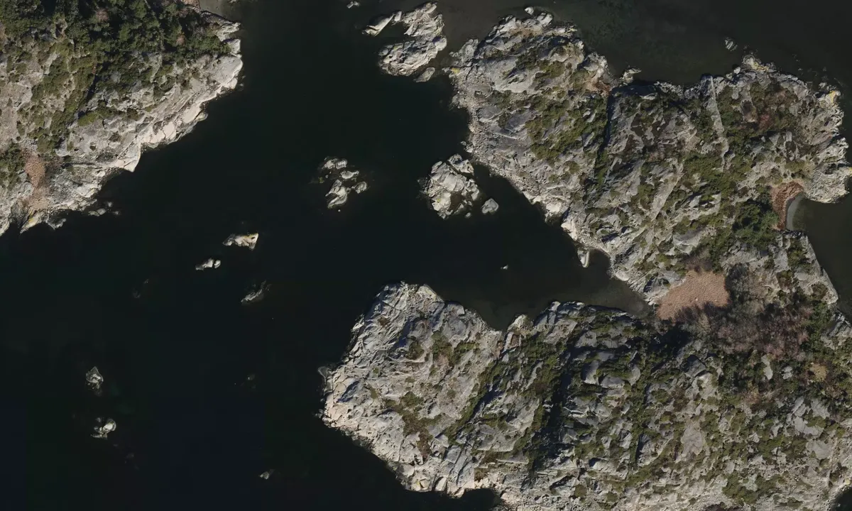 Satelite image of Byggholmen