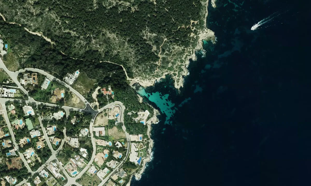 Flyfoto av Cala bella Dona