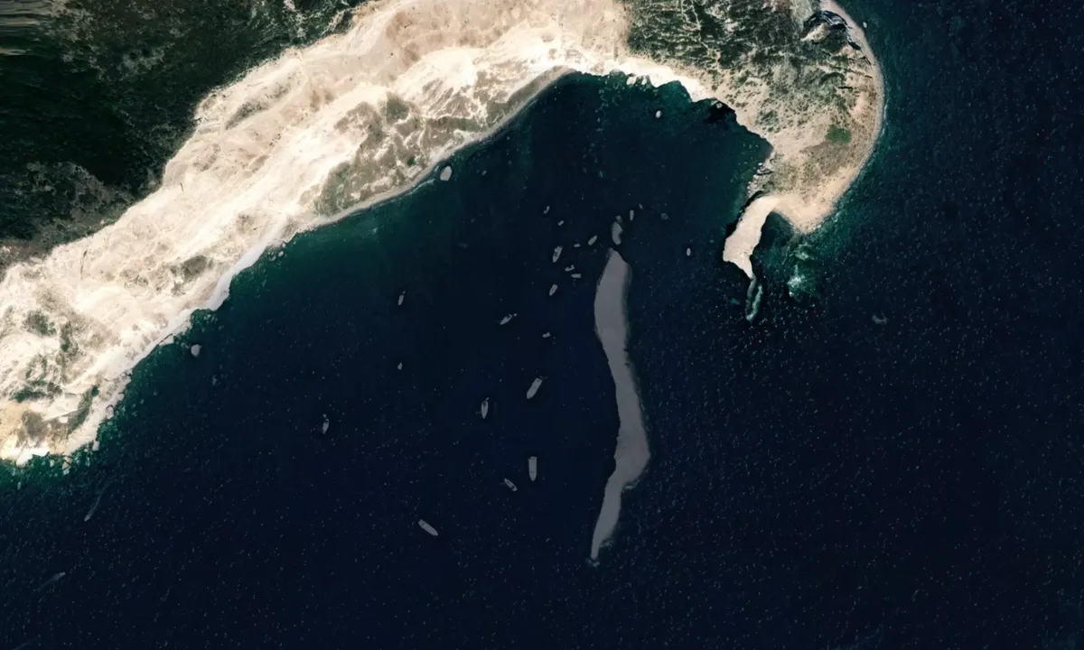 Flyfoto av Cala Brigantina - Isola Palmarola