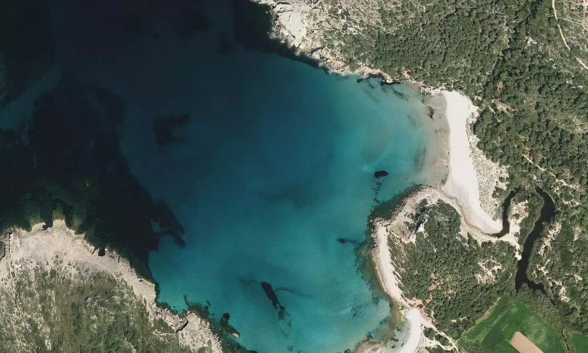Flyfoto av Cala de Algaiarens