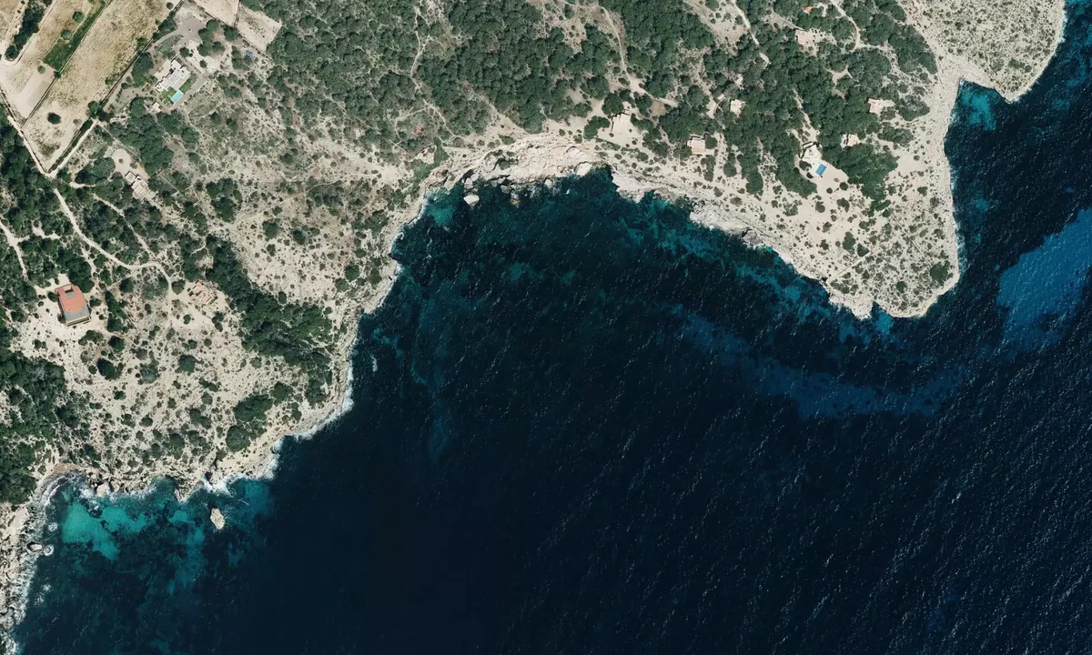 Flyfoto av Cala de s'Aguila