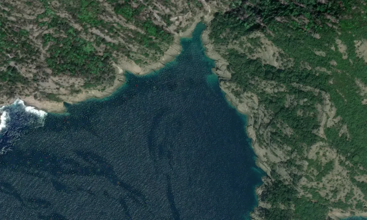 Flyfoto av Cala dell'Oro