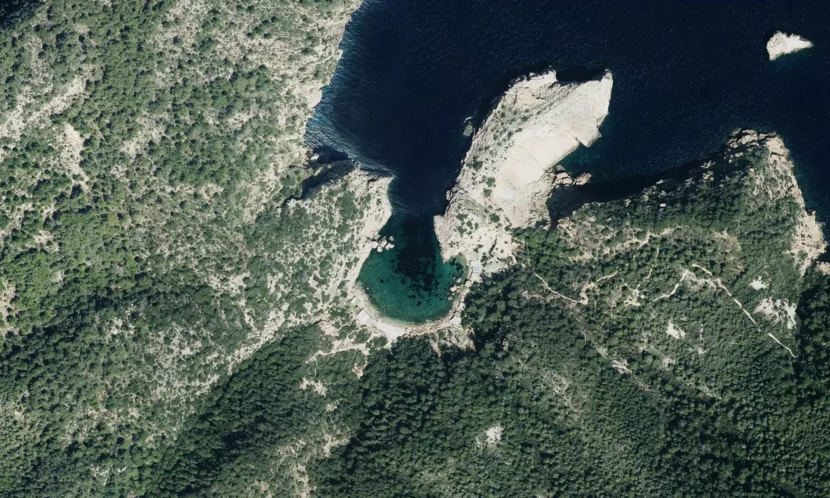 Flyfoto av Cala d'Es Portitxol