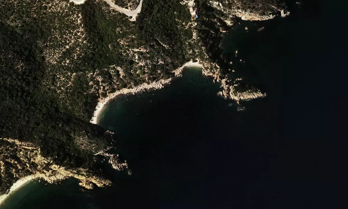 Flyfoto av Cala d’Urgell